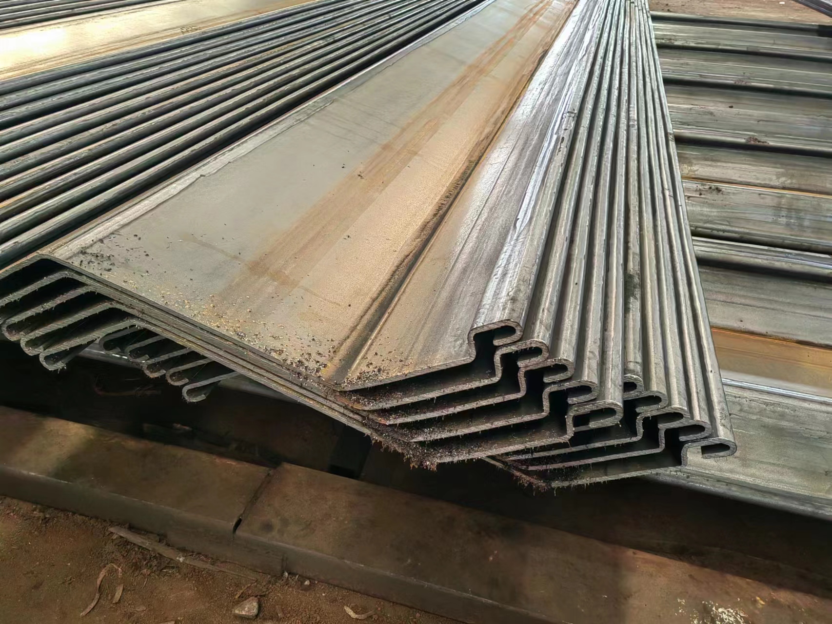 https://www.zzsteelgroup.com/cold-formed-oz-combi-walls-steel-sheet-pile-product/